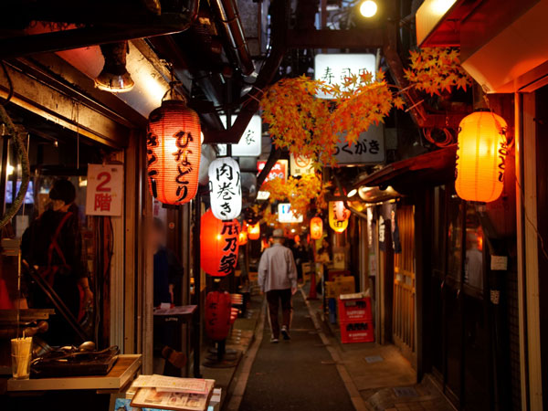 Quán rượu Izakaya truyền thống